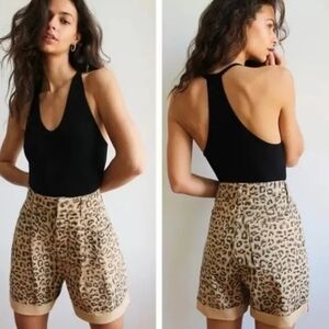Free People Dogtown Tan Leopard Print Highrise Paperbag Shorts Size 26